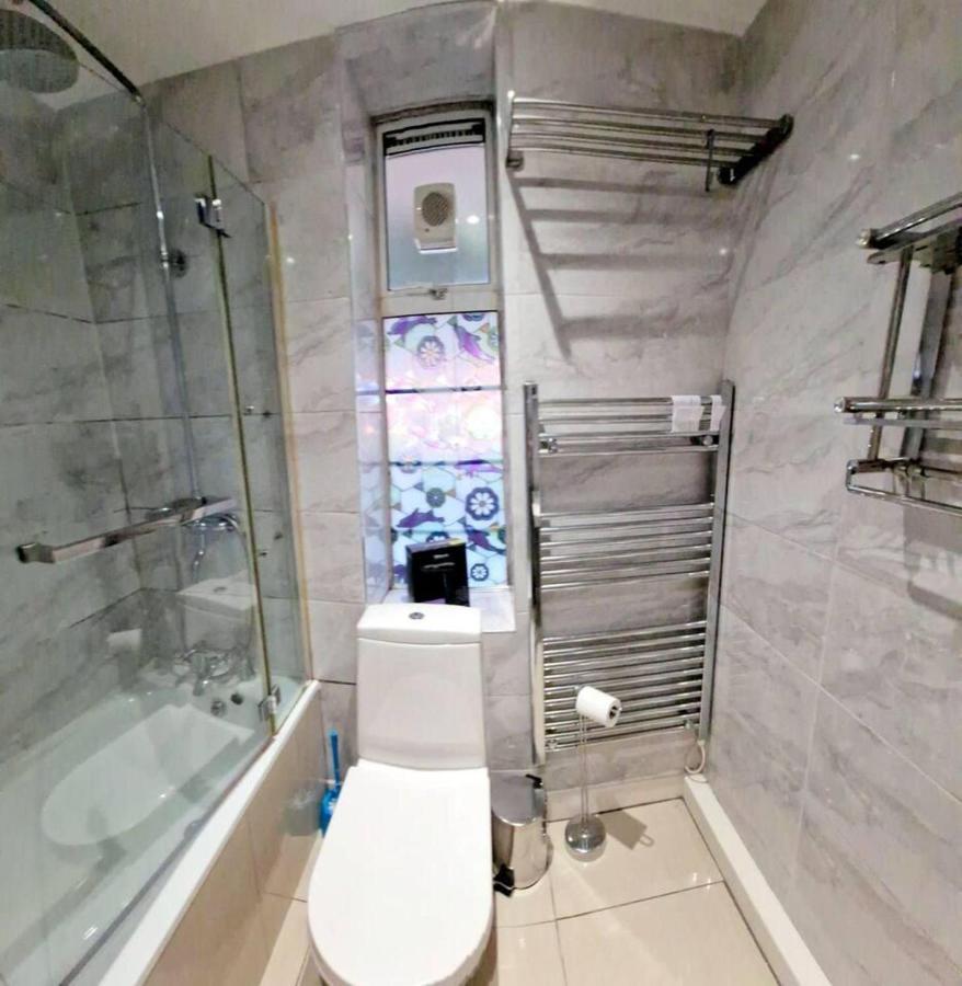 فيلا Modern 3-Bed House In Surrey Quays لندن المظهر الخارجي الصورة