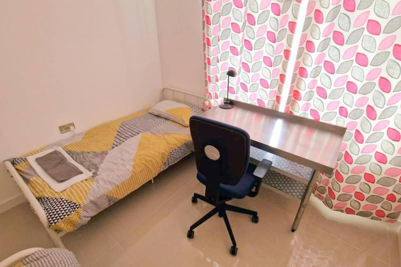 فيلا Modern 3-Bed House In Surrey Quays لندن المظهر الخارجي الصورة